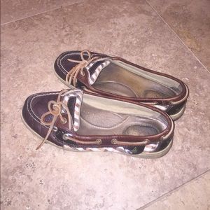 Brown leather sperrys