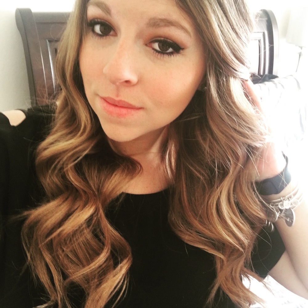 Meet your Posher, Katelyn
