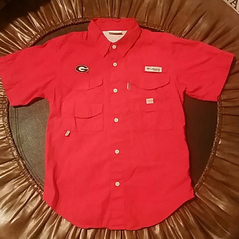 Like New Boys Georgia Bulldogs Columbia shirt