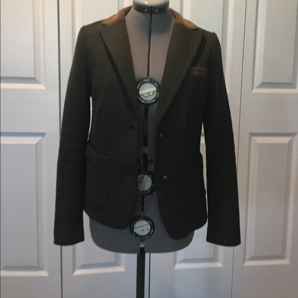 Stretchy fitted sweatshirt material blazer