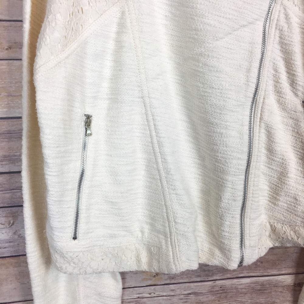 SOLD 💜 lou & grey // hint of lace moto jacket - Picture 7 of 8