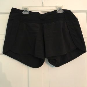 black lululemon athletic shorts