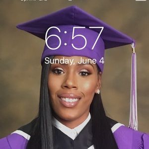 Meet your Posher, Champagne