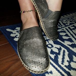 Life Stride Memory Foam Espedrille size 9