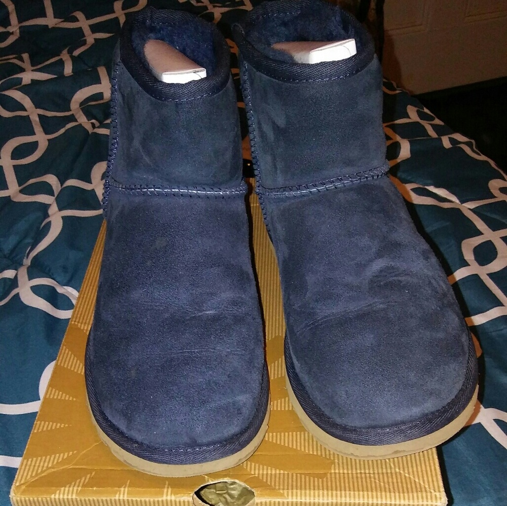 Authentic uggs