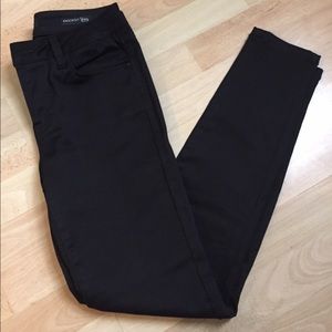 Kenzie black skinny jeans