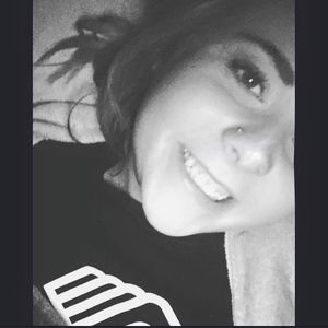 Meet your Posher, Cyndi