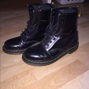 Dr. Martens 1460 boot size 8