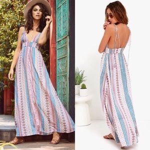 Lulu's maxin relaxin maxi dress