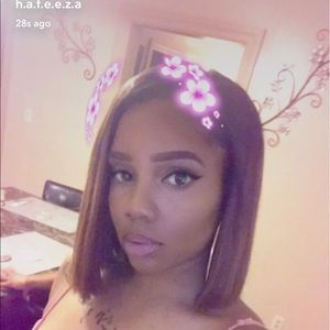 Meet your Posher, Hafeeza