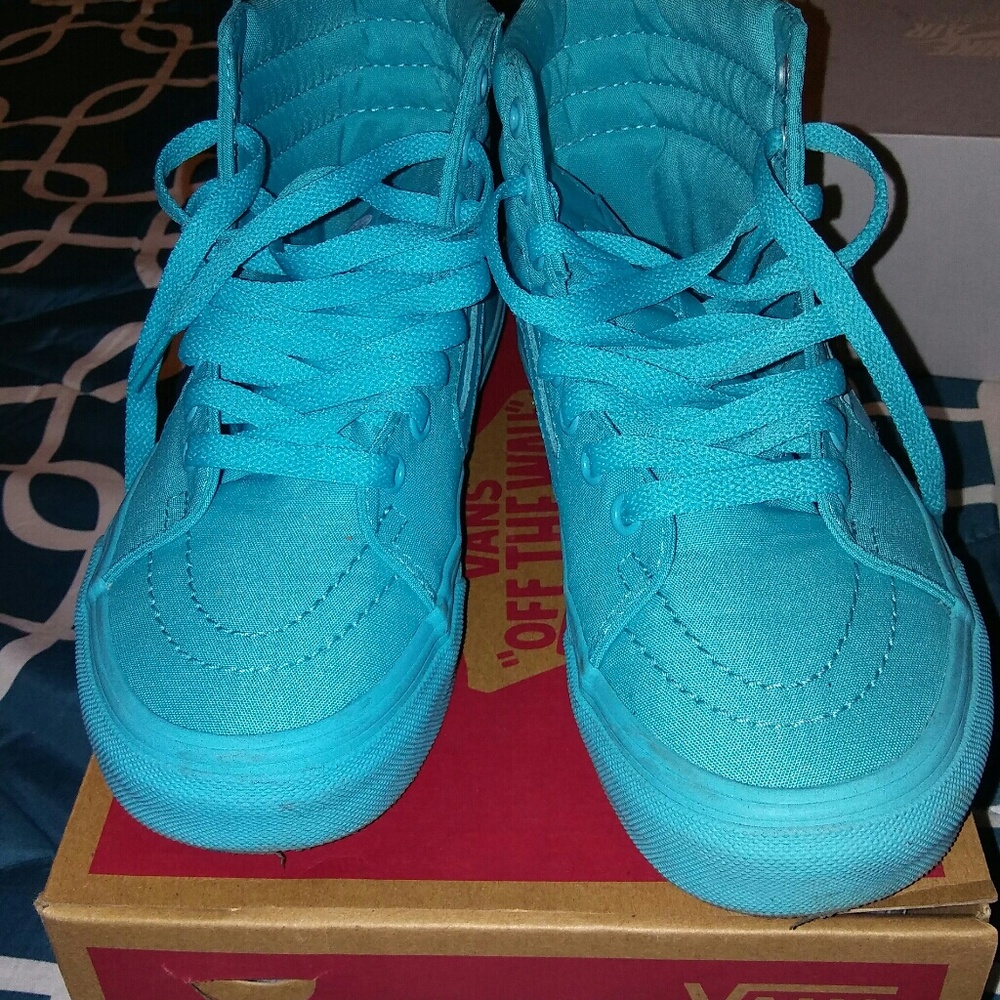 Vans in Tiffany blue color