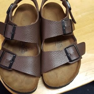 BIRKIS 2 wide strap sandle Size 37
