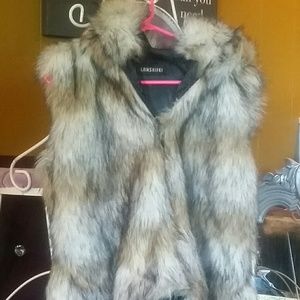 Fur vest hooded