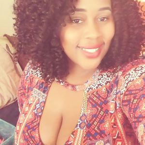 Meet your Posher, Tiffany