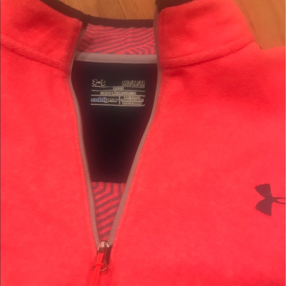 Under Armour pull over - Picture 2 of 2