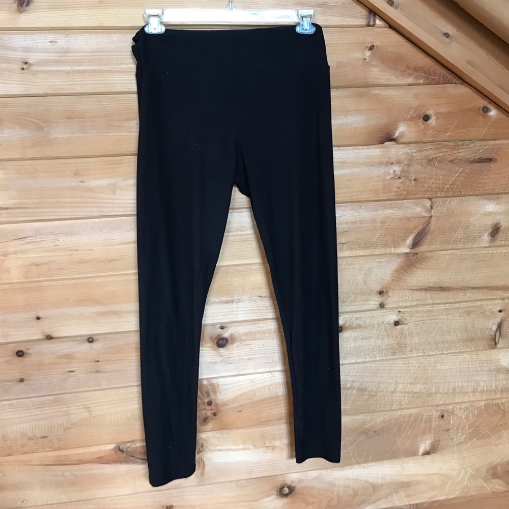 Solid black Lularoe leggings