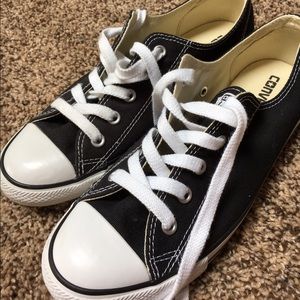 Black Converse