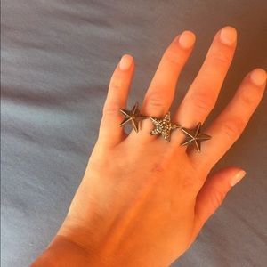 Two finger star ring
