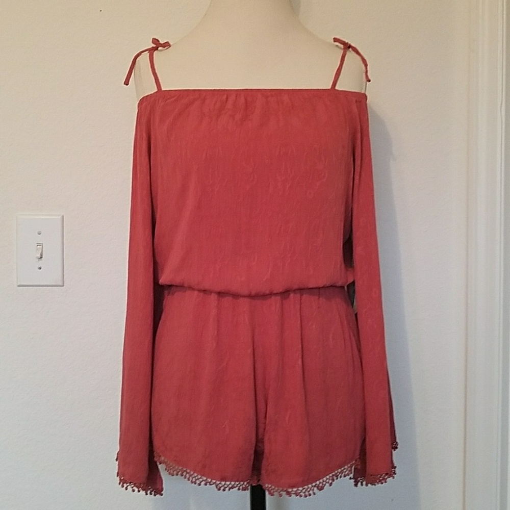 1 LEFT - Dusty Rose Off The Shoulder Romper - Picture 4 of 8