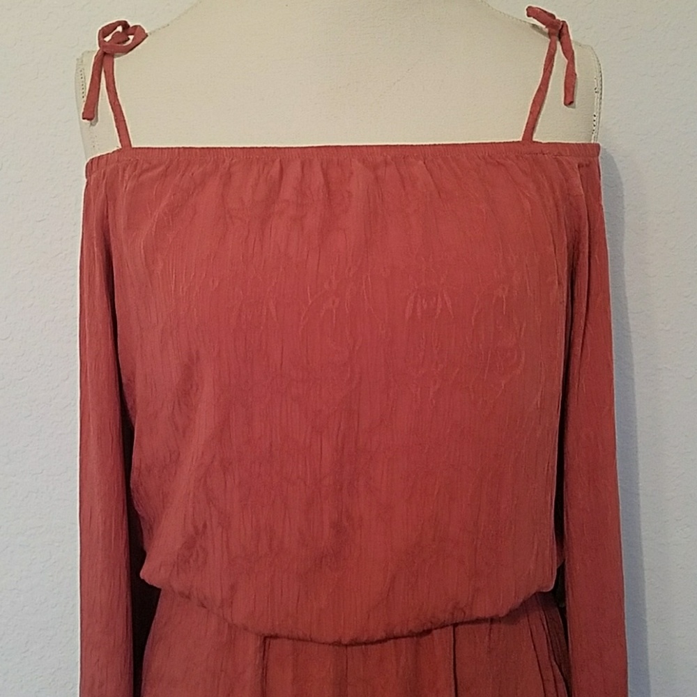 1 LEFT - Dusty Rose Off The Shoulder Romper - Picture 7 of 8