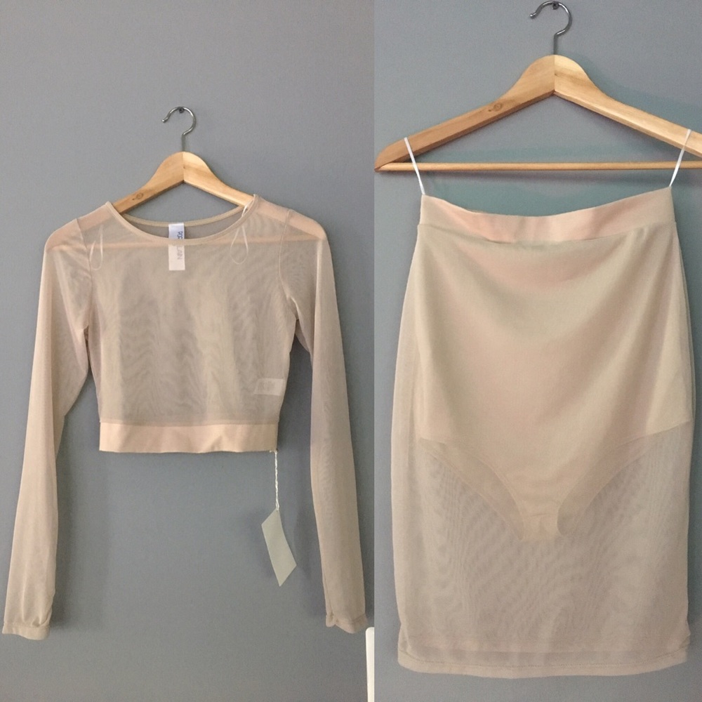 Kylie Jenner Nude Sheer crop top