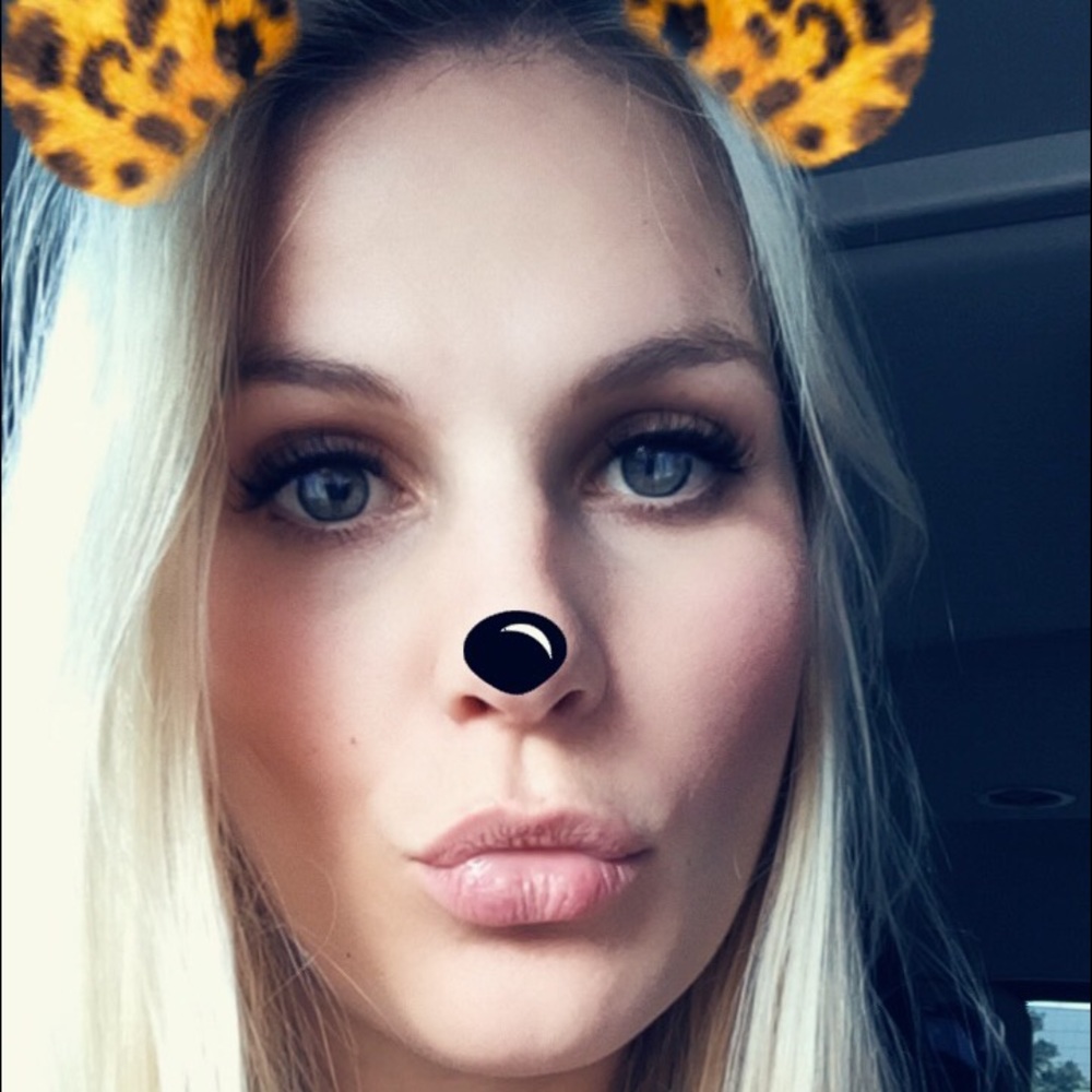 Meet your Posher, Mallory