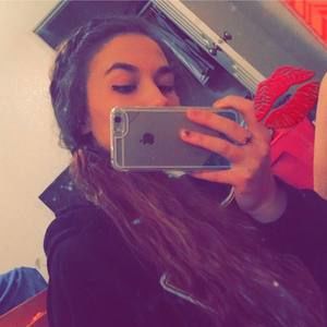 Meet your Posher, Abigail