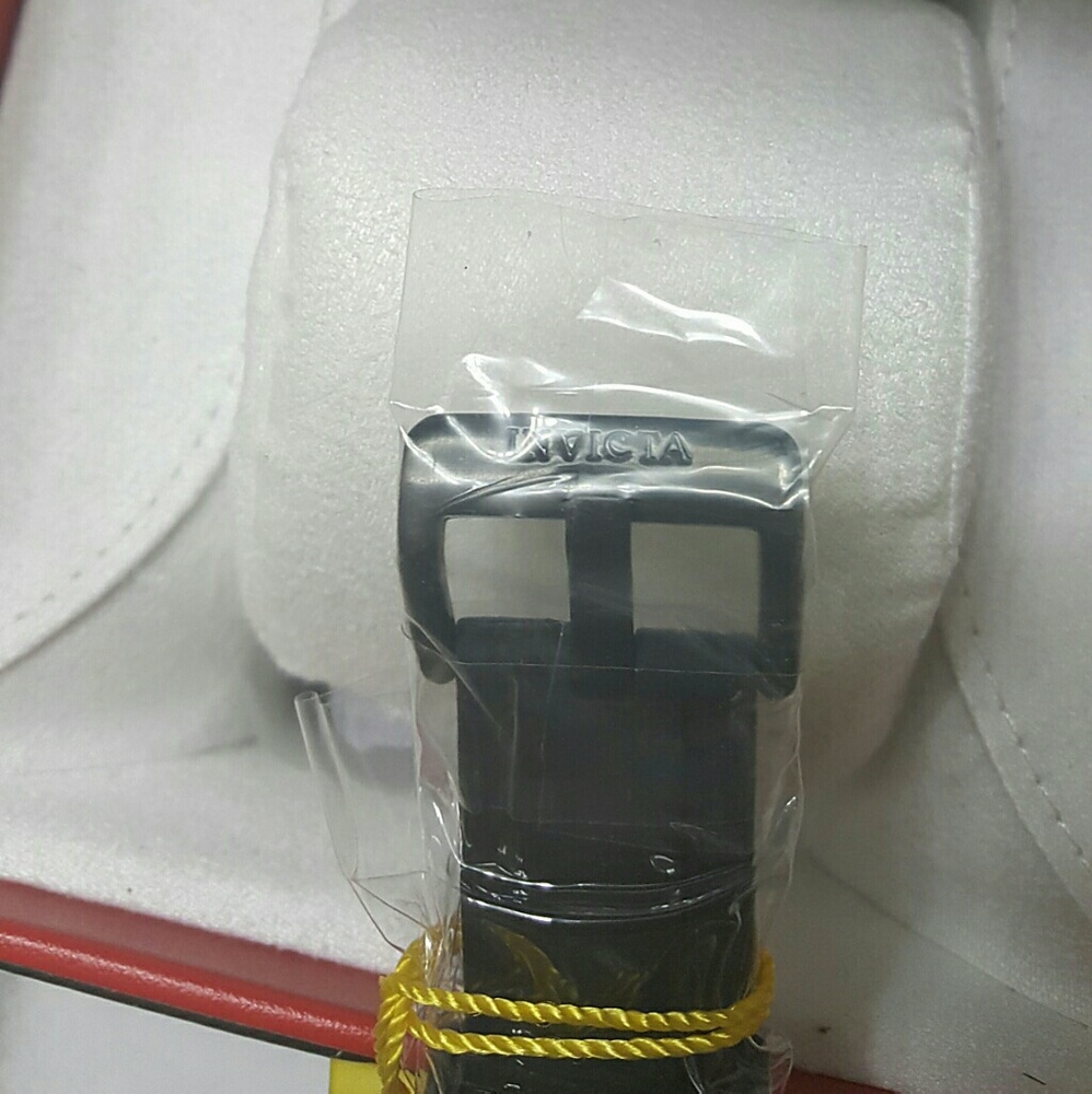 Big sale,new Invicta limited edition watch - Picture 5 of 6
