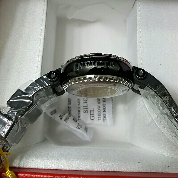 Big sale,new Invicta limited edition watch - Picture 4 of 6