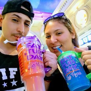 Meet your Posher, Carlos