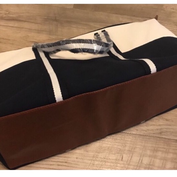 RALPH LAUREN WEEKENDER TRAVEL BAG - Picture 4 of 8