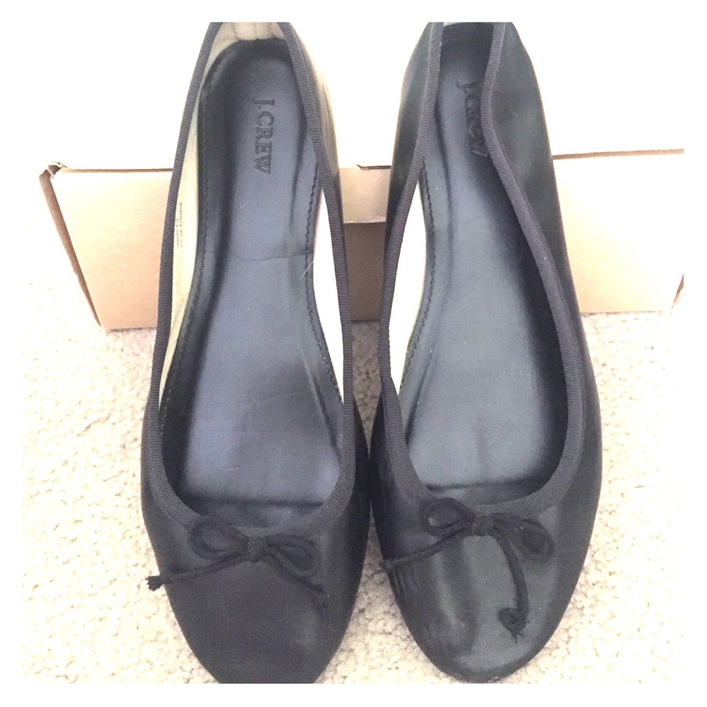Black Ballet Flats