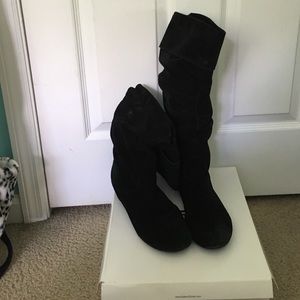 Black suede boots