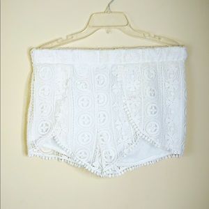 White lace shorts