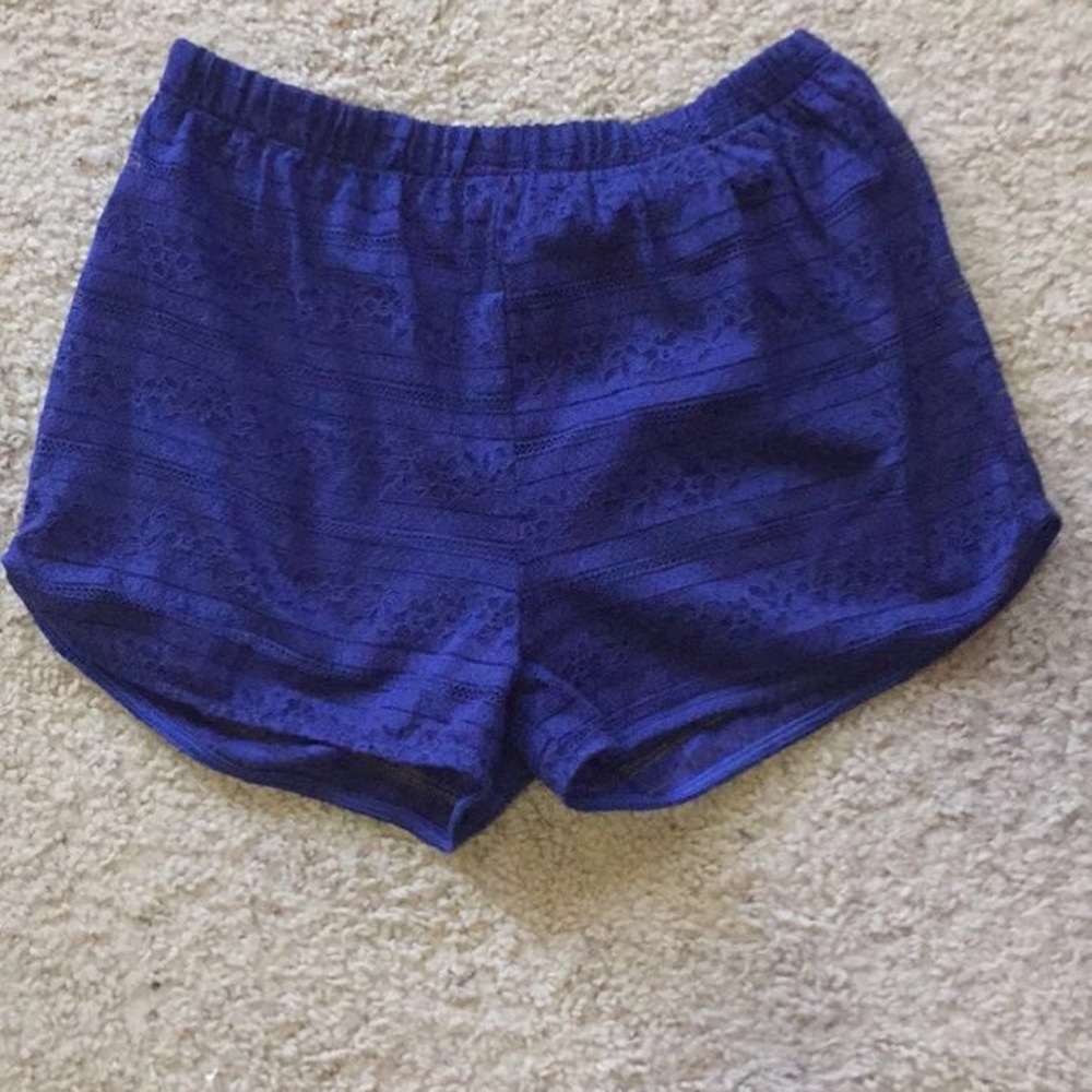Lace shorts