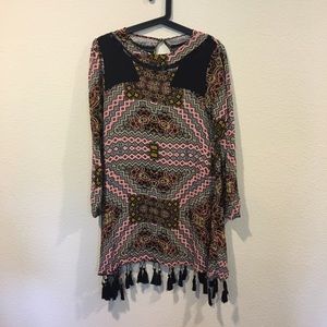 MINKPINK Dresses - Mink Pink long sleeve patterned tassel dress MINKPINK Dresses - Mink Pink long sleeve patterned tassel dress