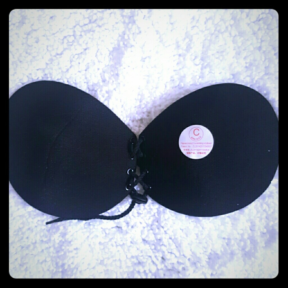 Strapless bra with adhesive in size C