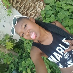 Meet your Posher, Karimah