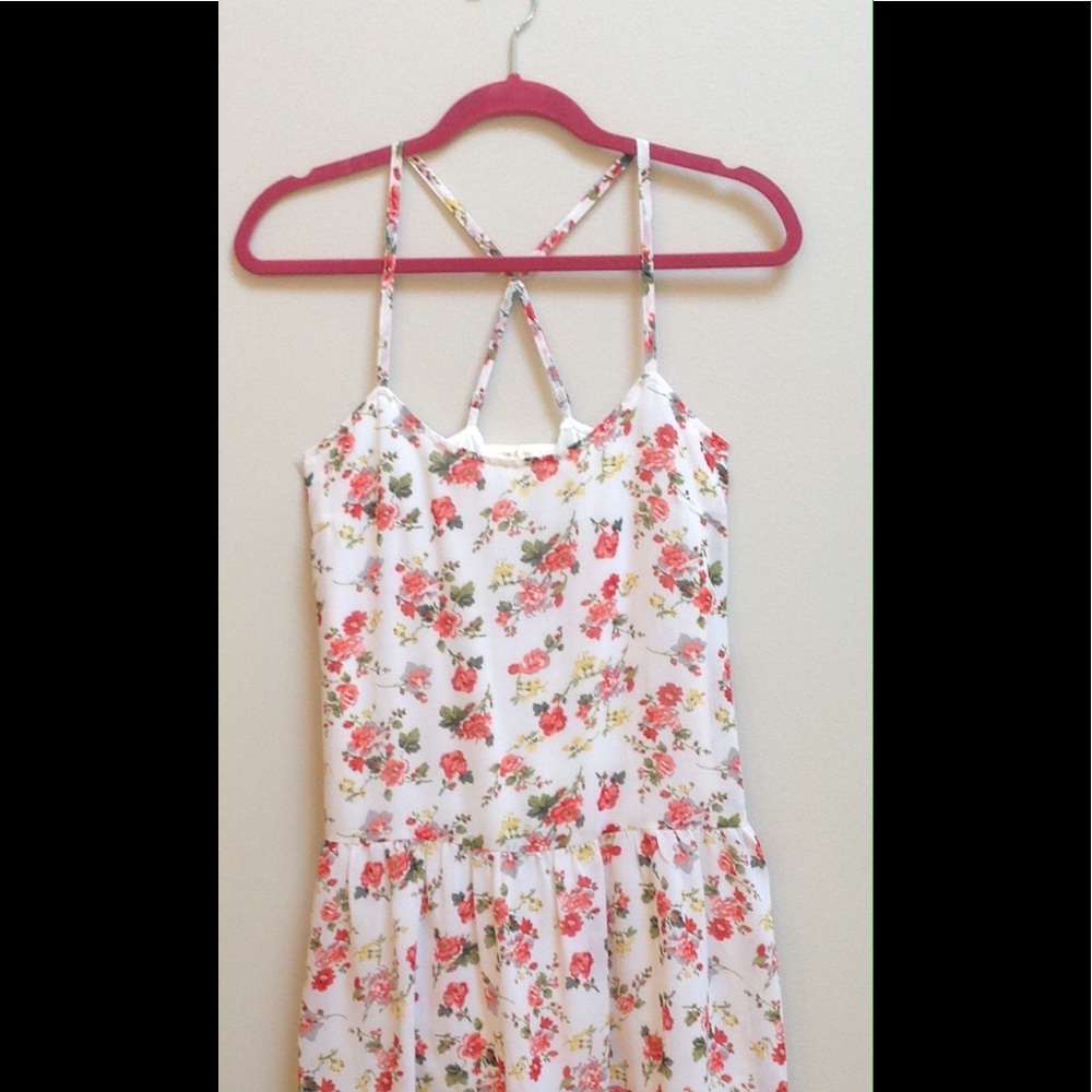✨HP✨Floral Drop Waist Dress - Picture 3 of 3