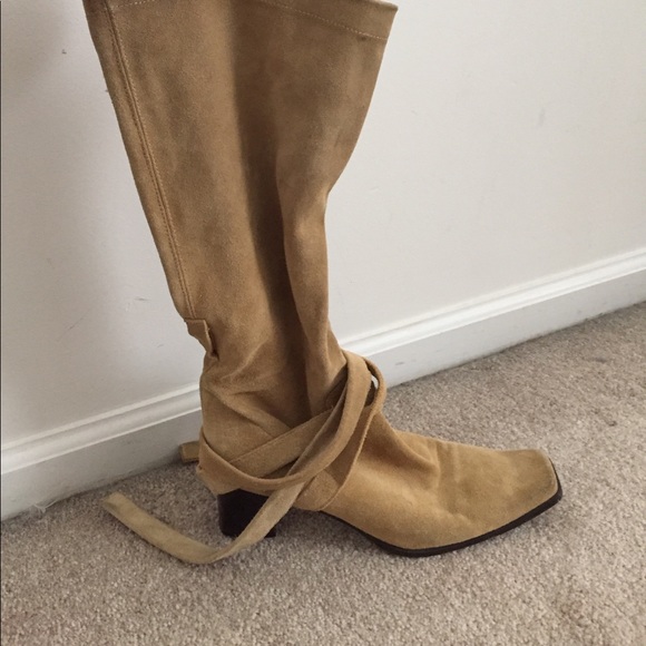 The Sexiest Square Toed Shoe of All Time - Picture 2 of 2