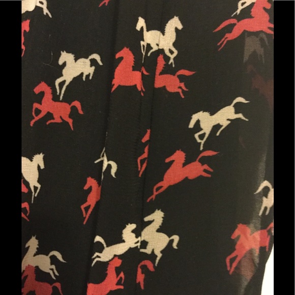 Incredibly cute midi dress! - Picture 3 of 4