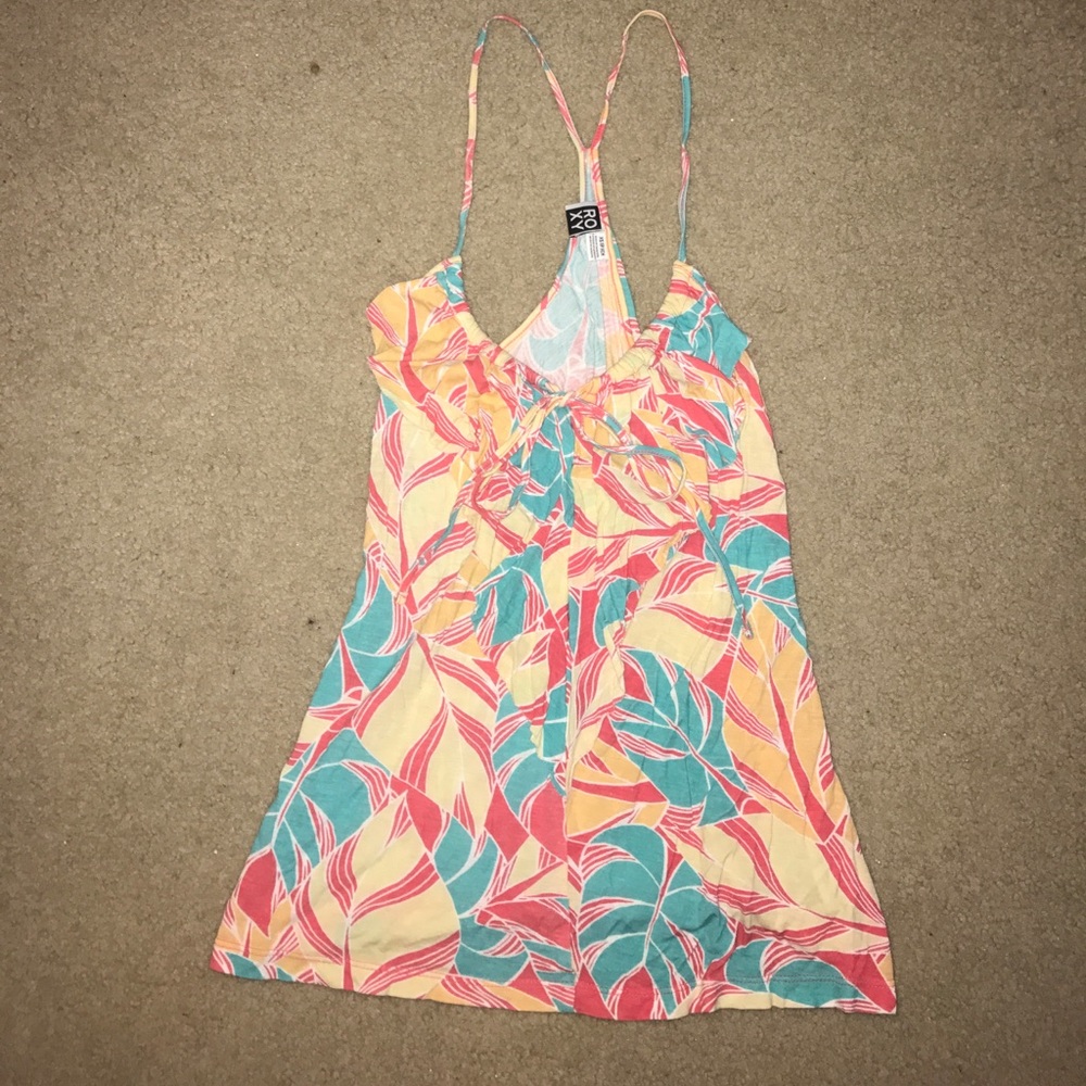 Leaf pattern tank top