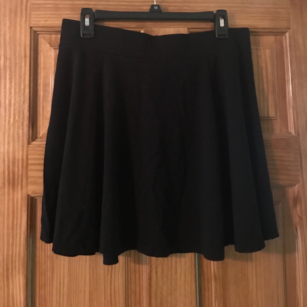 Black H&M skirt