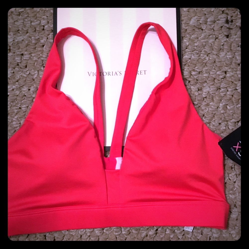 VS Sports bra small