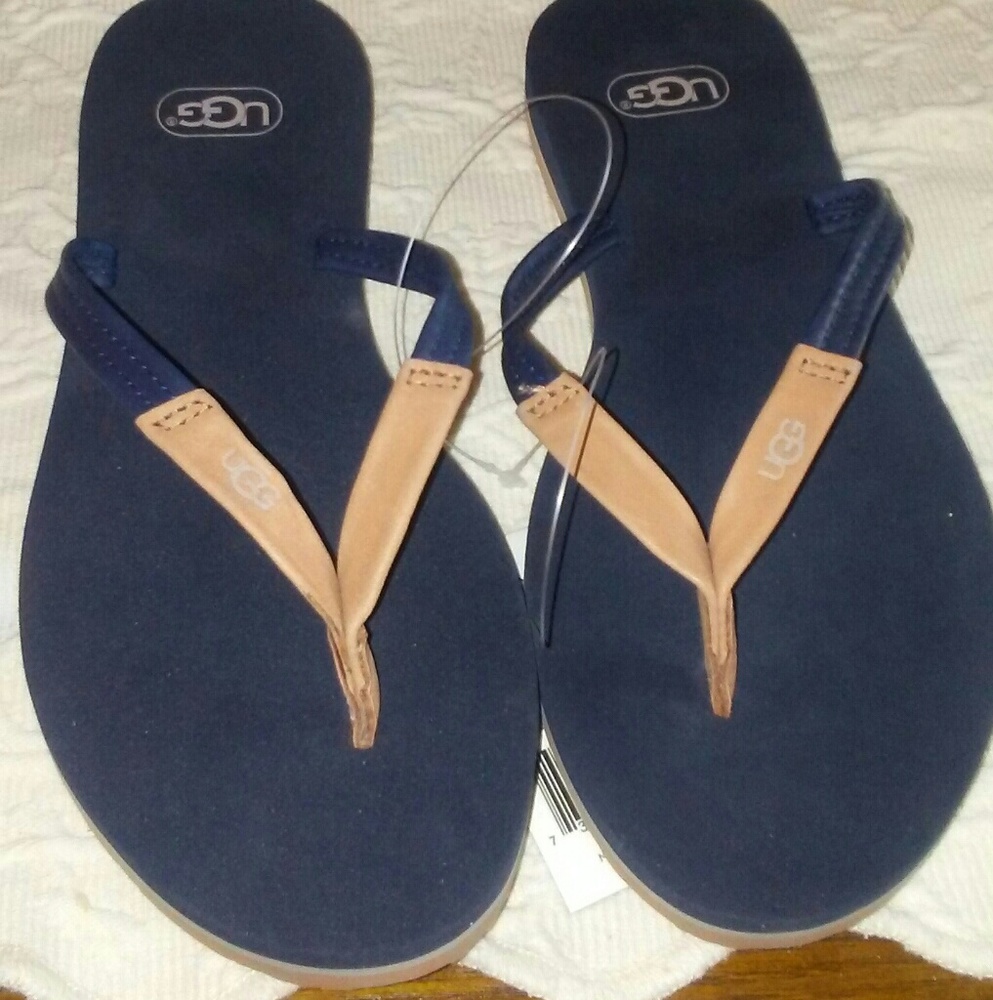 UGG flip-flops
