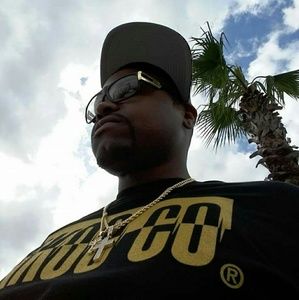 Meet your Posher, Cory