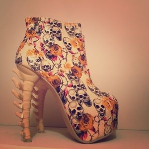 Skull bone high heels