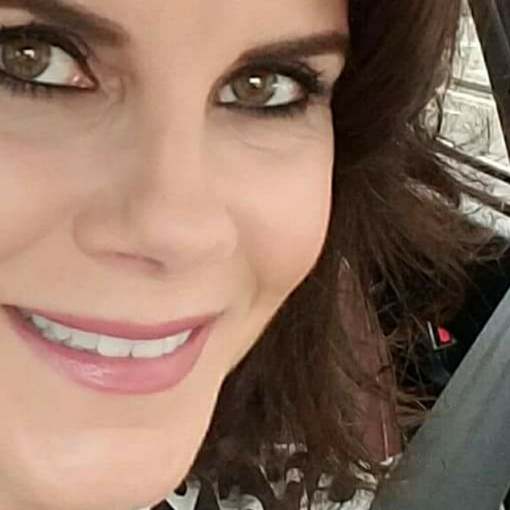 Meet your Posher, Suzette