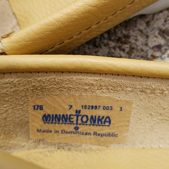 Minnetonka Thunderbird Moccasins - Picture 4 of 6