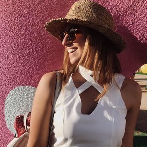 Meet your Posher, Jenna